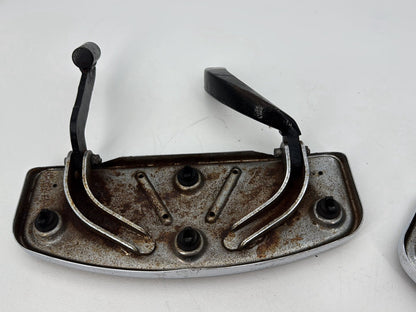1999 - 2006 Harley-Davidson Touring Electra Glide Classic Left Right Driver Floorboard Foot Rest  	50614-91A