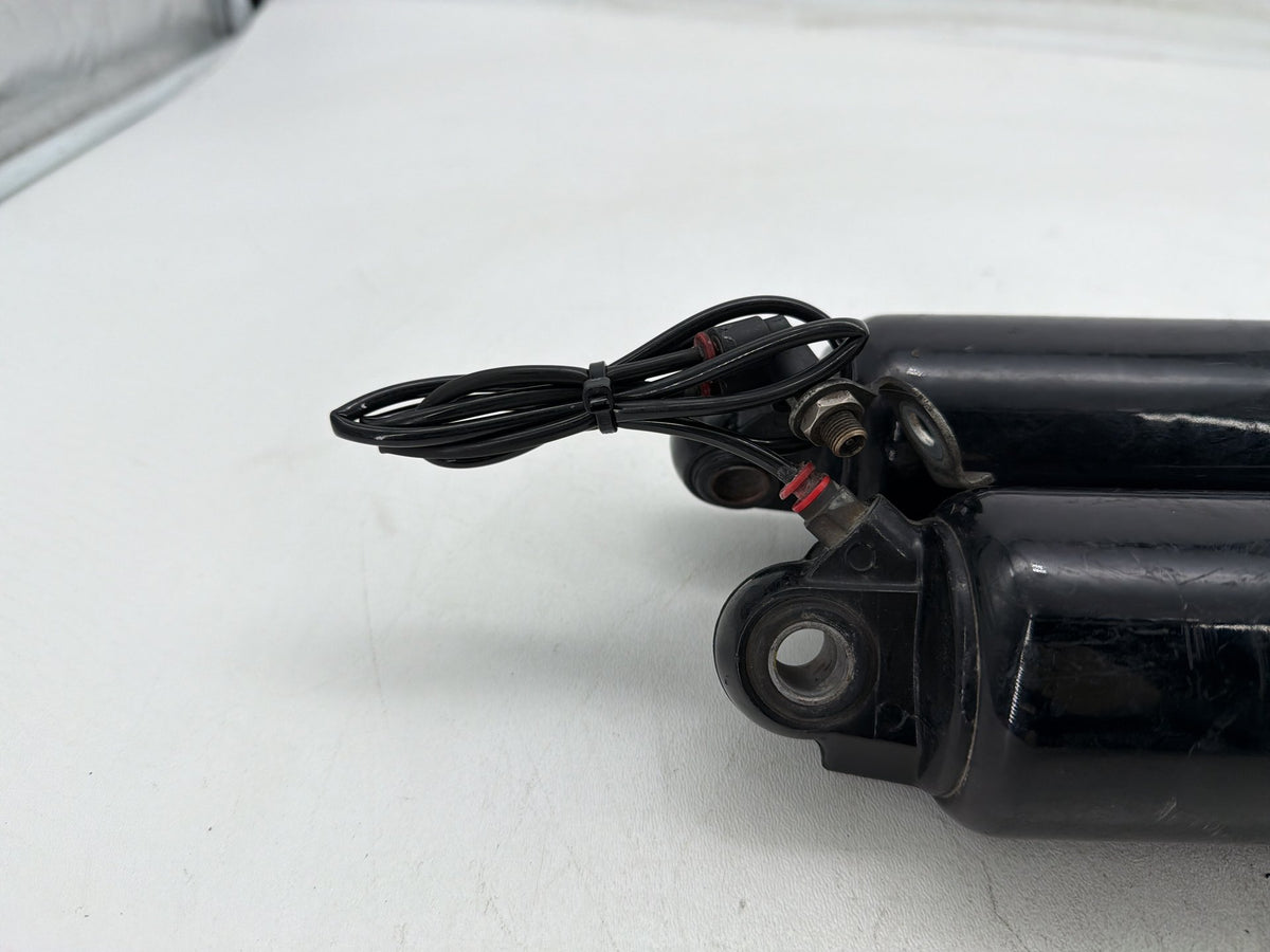 2012 Harley Electra Glide Touring Ultra OEM Rear Left Right Shock Absorbers 13"