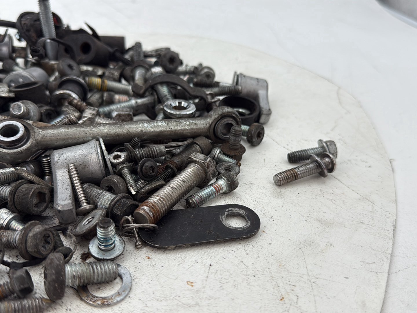 2018 Harley Electra Glide Touring Ultra FLHTCU OEM Hardware Bolts Nuts & Brackets