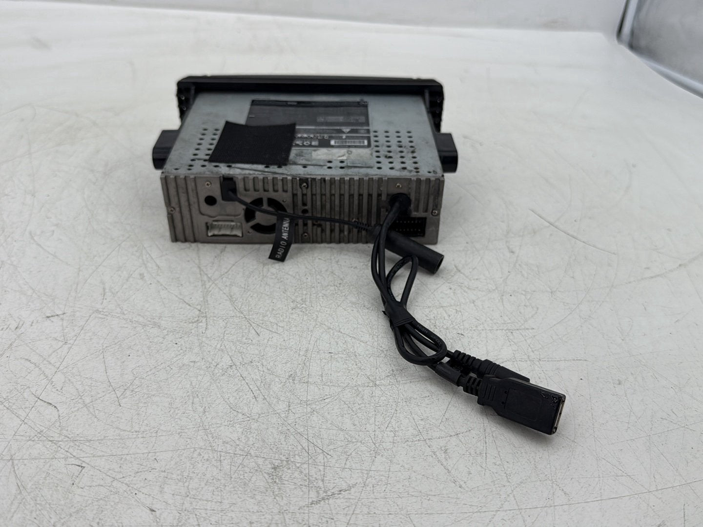2006 Harley Electra Glide Touring Classic FLHTCI OEM Digital Media Receiver Head Radio Player