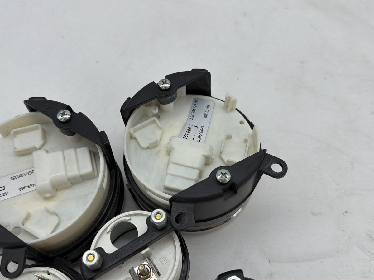 2007 Harley Street Glide Touring FLHX OEM Air Oil Volt Fuel Tacho Speedo Gauges