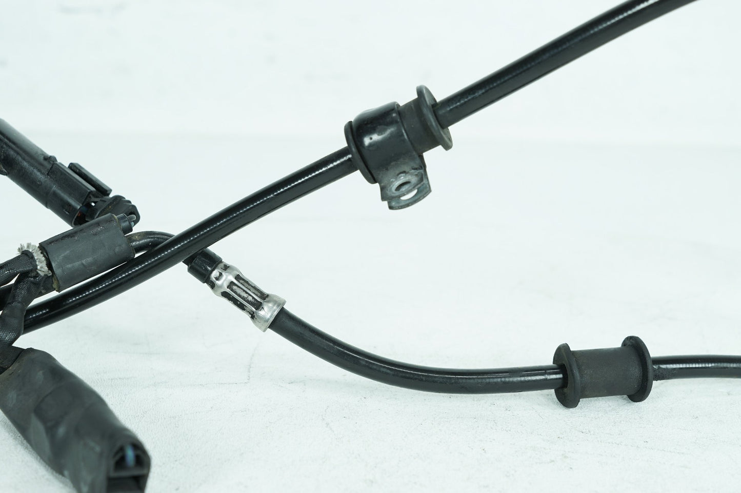 2013 - 2022 Harley-Davidson Sportster Iron Front Brake Hose Line Pipe NON-abs 41800172