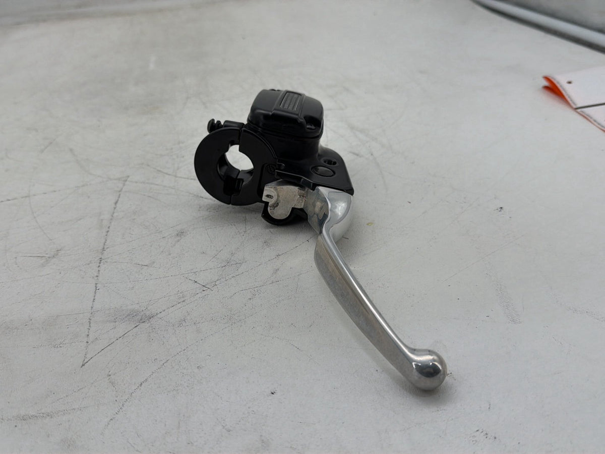 2011 Harley Electra Glide Touring Ultra OEM Front Right Brake Lever Master Cylinder