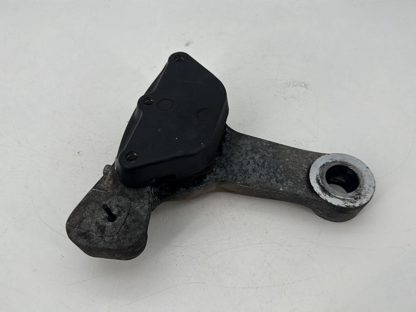 1999 - 2006 Harley-Davidson Touring Road King Custom Rear Back Brake Caliper 44080-02C