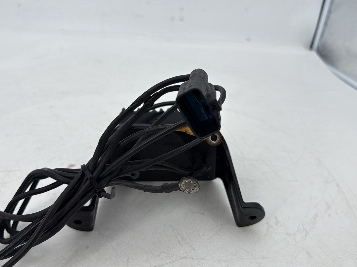 1999 - 2006 Harley-Davidson Touring Road King Police Voltage Regulator Rectifier  74505-97A