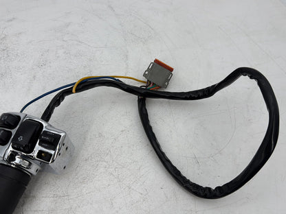 1999 - 2006 Harley-Davidson Touring Electra Glide Classic Left Turn Signal Headlight Switches Controls 71685-06A