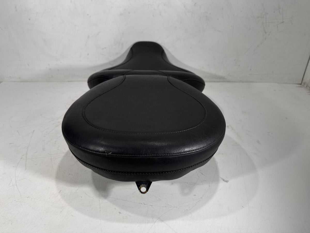 2006 Harley Road King Touring Custom Passenger Rider Driver Seat Saddle MUSTANG