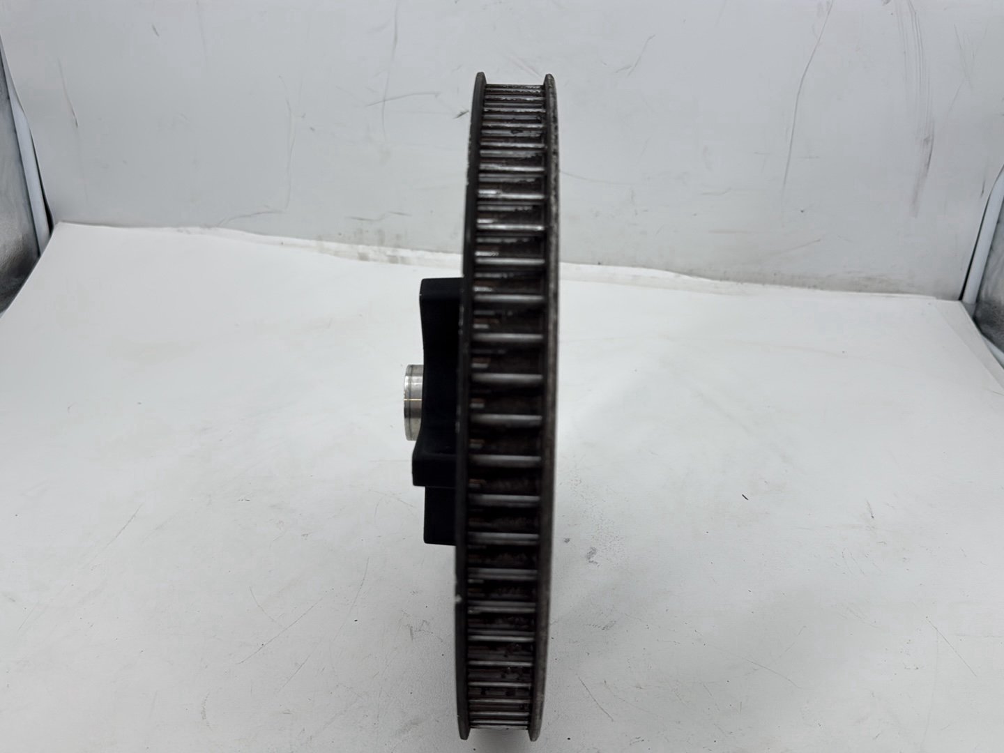 2013 Harley Street Glide Touring FLHX OEM Rear Driver Pulley Sprocket