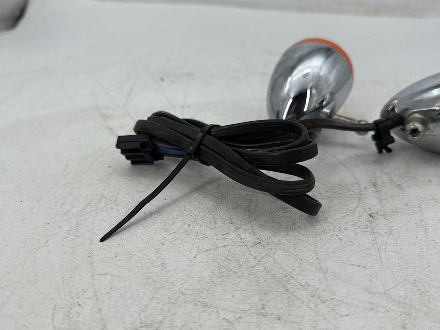 2009 Harley Sportster 883 Low XL883L OEM Front Left Right Turn Signal Indicators