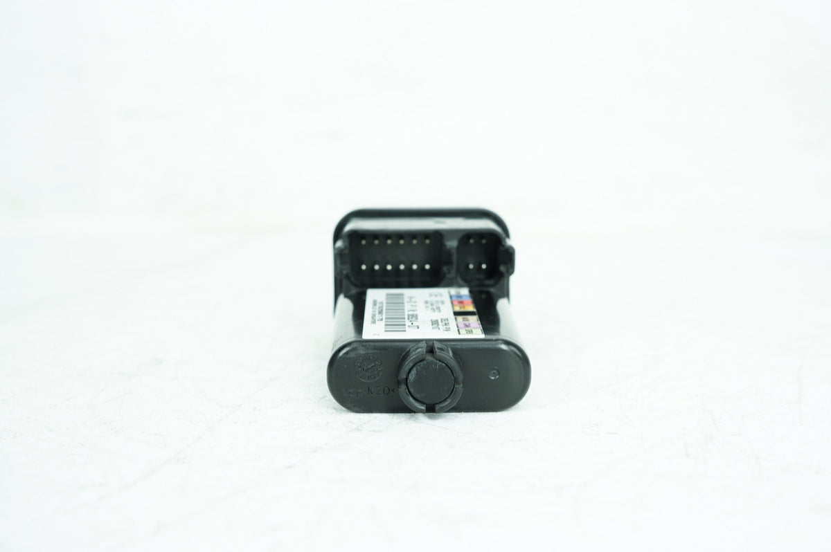 10 Harley Touring FLHTK Electra Glide Ultra OEM Turn Signal Security Module TSSM