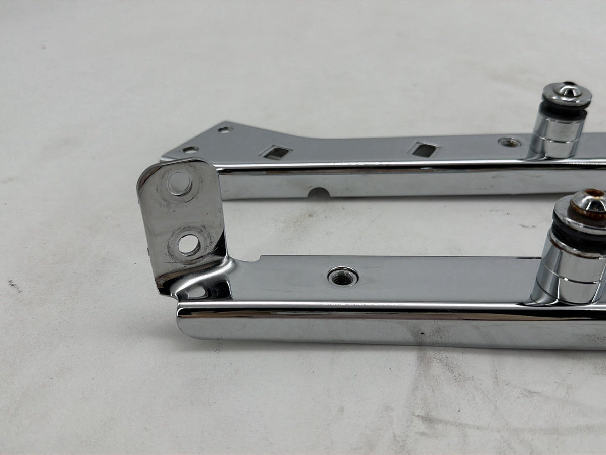 07 Harley Street Glide Touring OEM Left Right Saddlebag Fender Struts Brackets