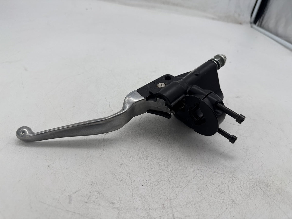 2014 Harley Softail Slim FLS OEM Front Right Brake Lever Master Cylinder