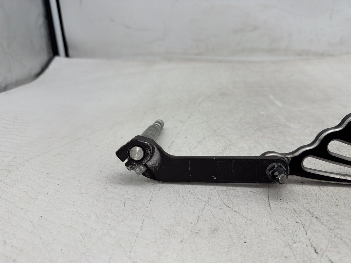 2010 Harley Road King Touring Police OEM Gear Shifter Lever w/ Rod linkage