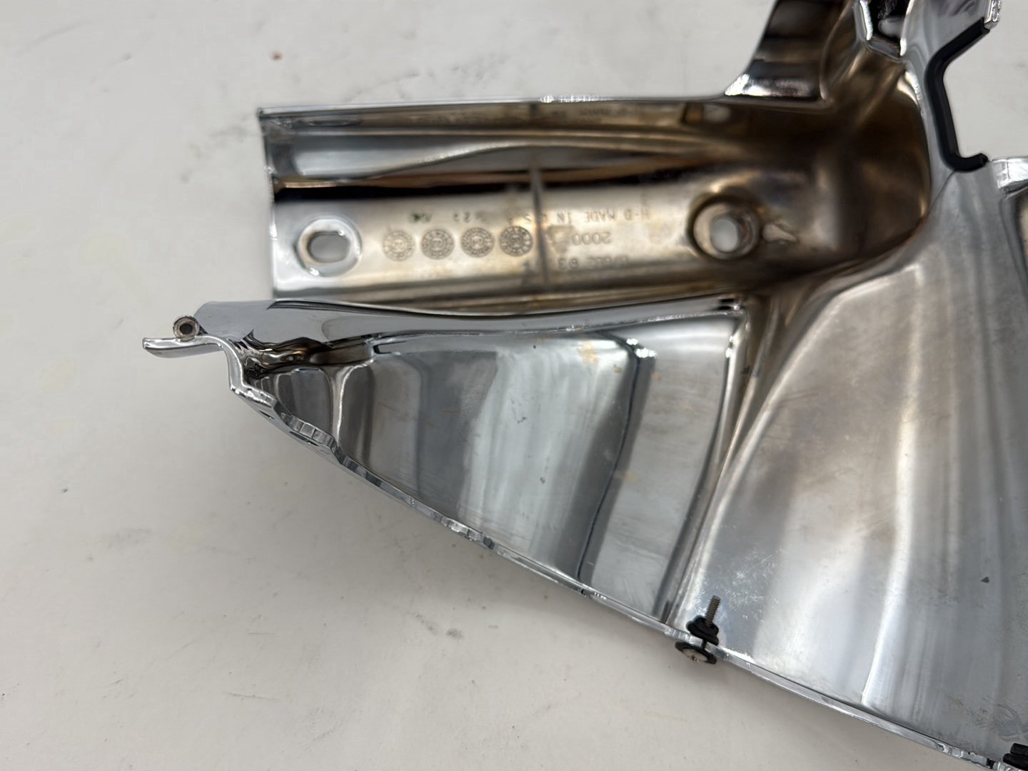 2006 Harley Road King Touring FLHRCI Classic OEM Left Headlamp 1 Nacelle Cover Cowl