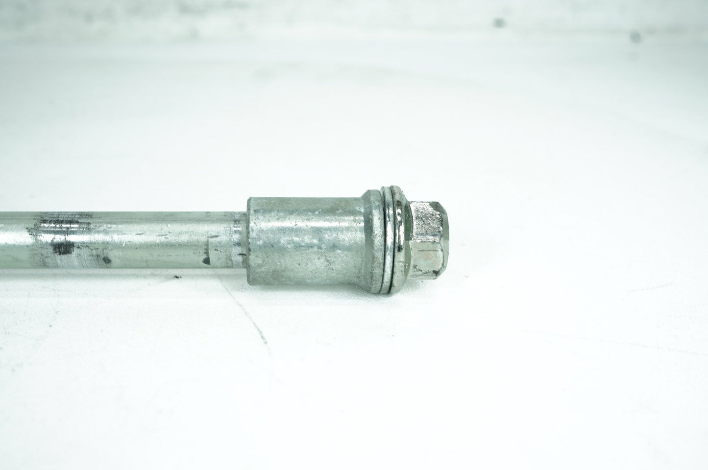 2007 - 2012 Harley-Davidson Softail Heritage Classic Engine Mount Pivot Bolt Shaft 48093-00