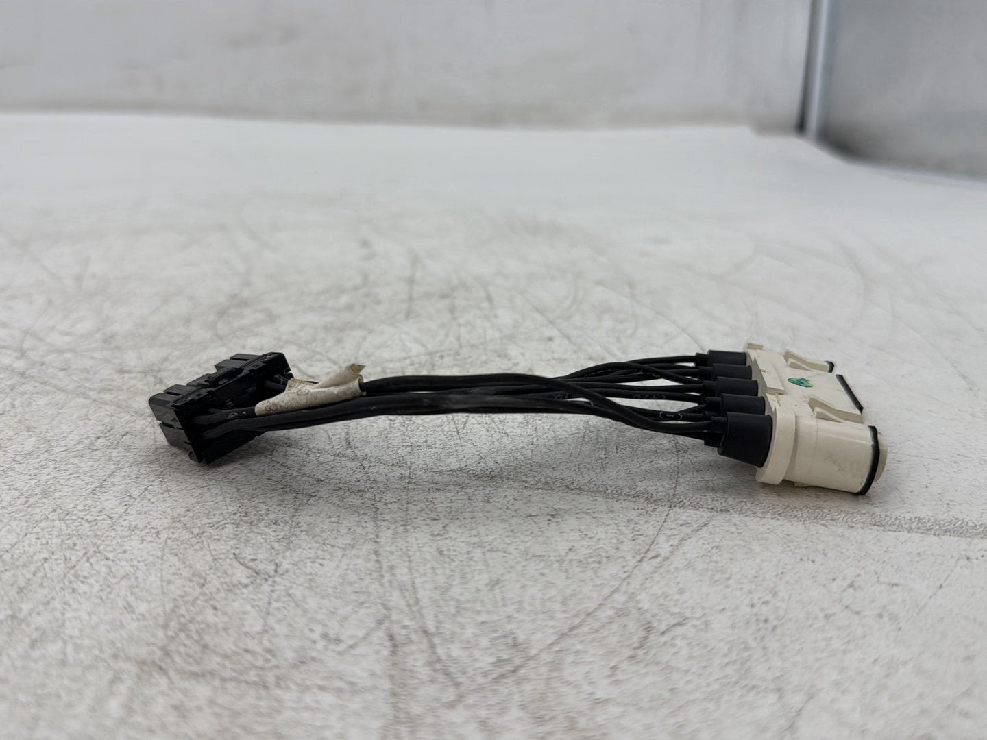 2005 Harley Electra Glide Touring Ultra FLHTCUI OEM Dash Indicator Lamp Wire Plug In