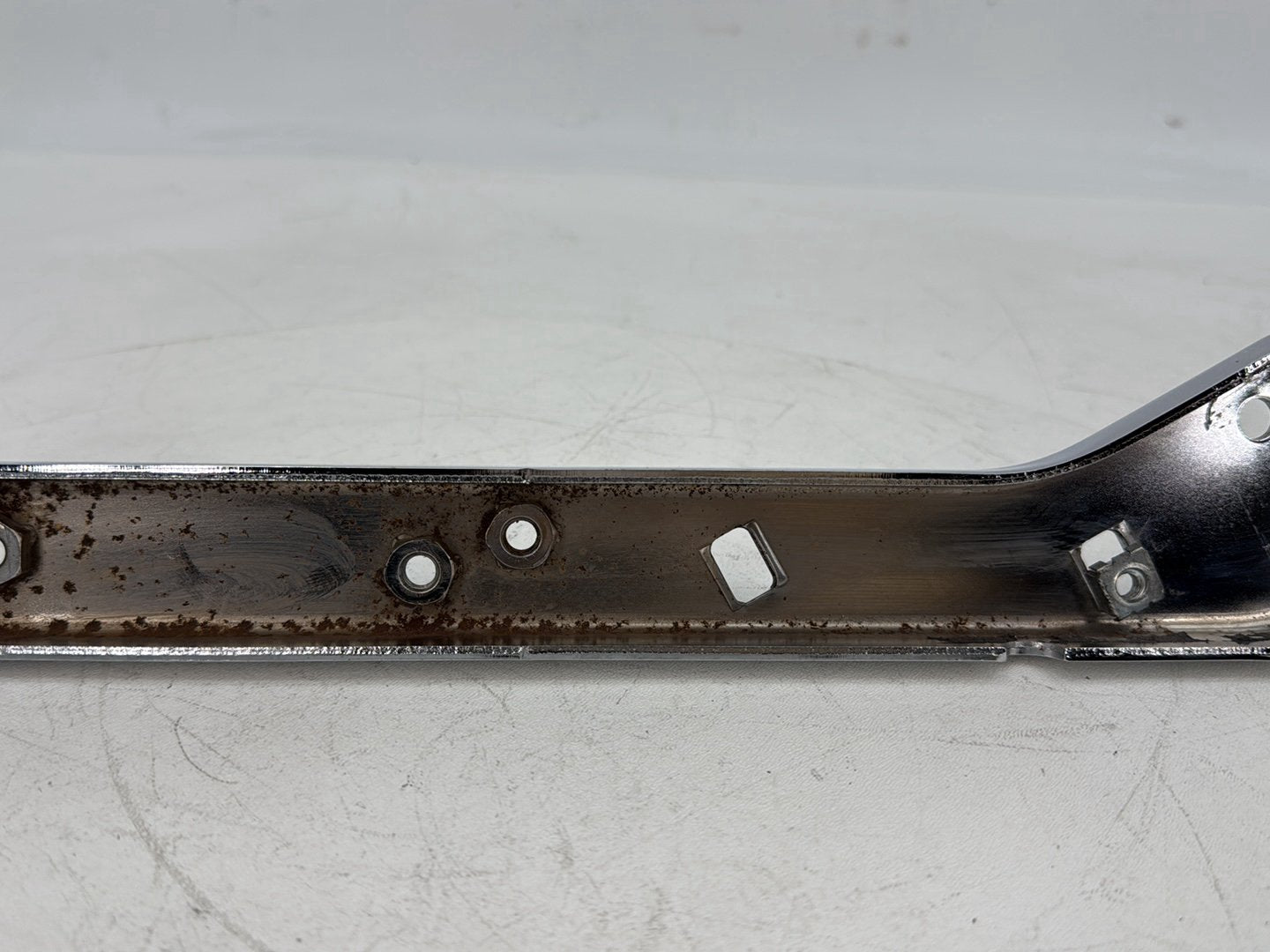 2007 - 2012 Harley-Davidson Touring Electra Glide Ultra Left Right Saddlebag Fender Struts Brackets 	90718-79C