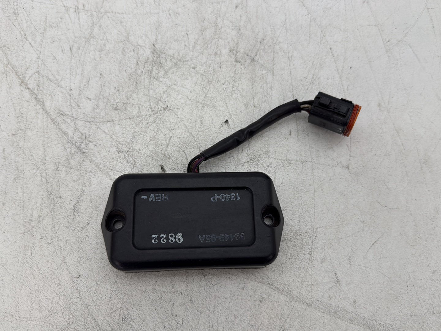 1998 Harley Softail Custom FXSTC OEM Ignition Computer Module Igniter CDI