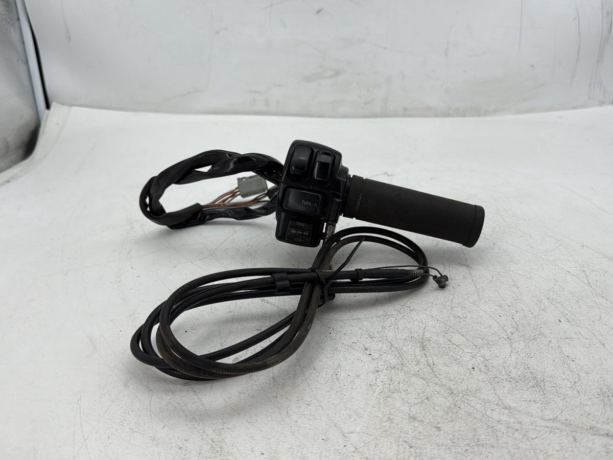 1996 Harley Electra Glide Touring FLHT OEM Right Engine Start Kill Switches Controls