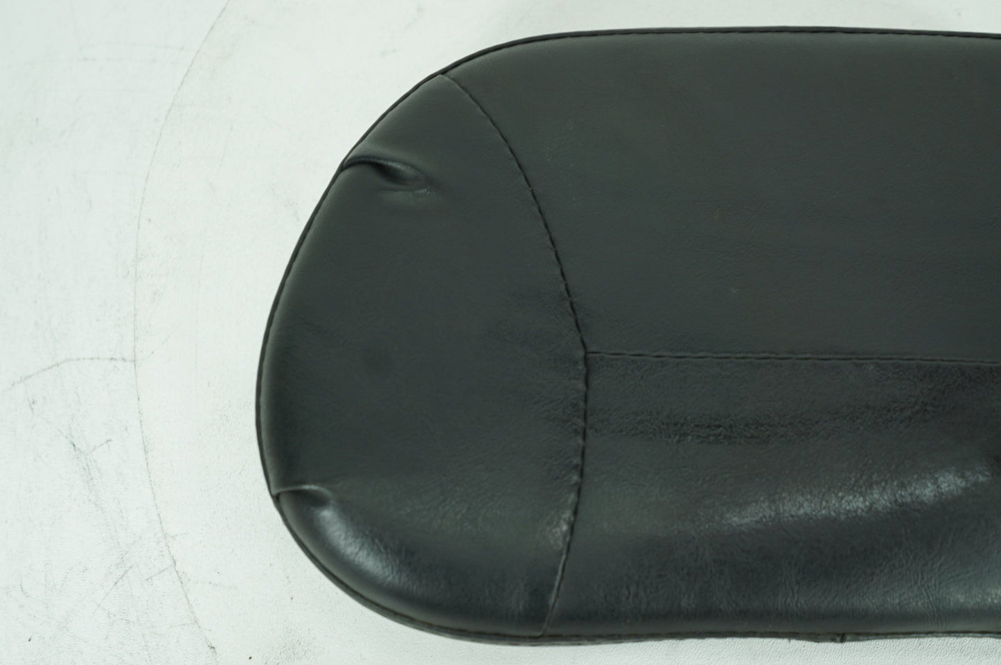 2008 - 2016 Harley-Davidson Touring Electra Glide Ultra Rear Passenger Backrest Cushion Pad 51727-05A