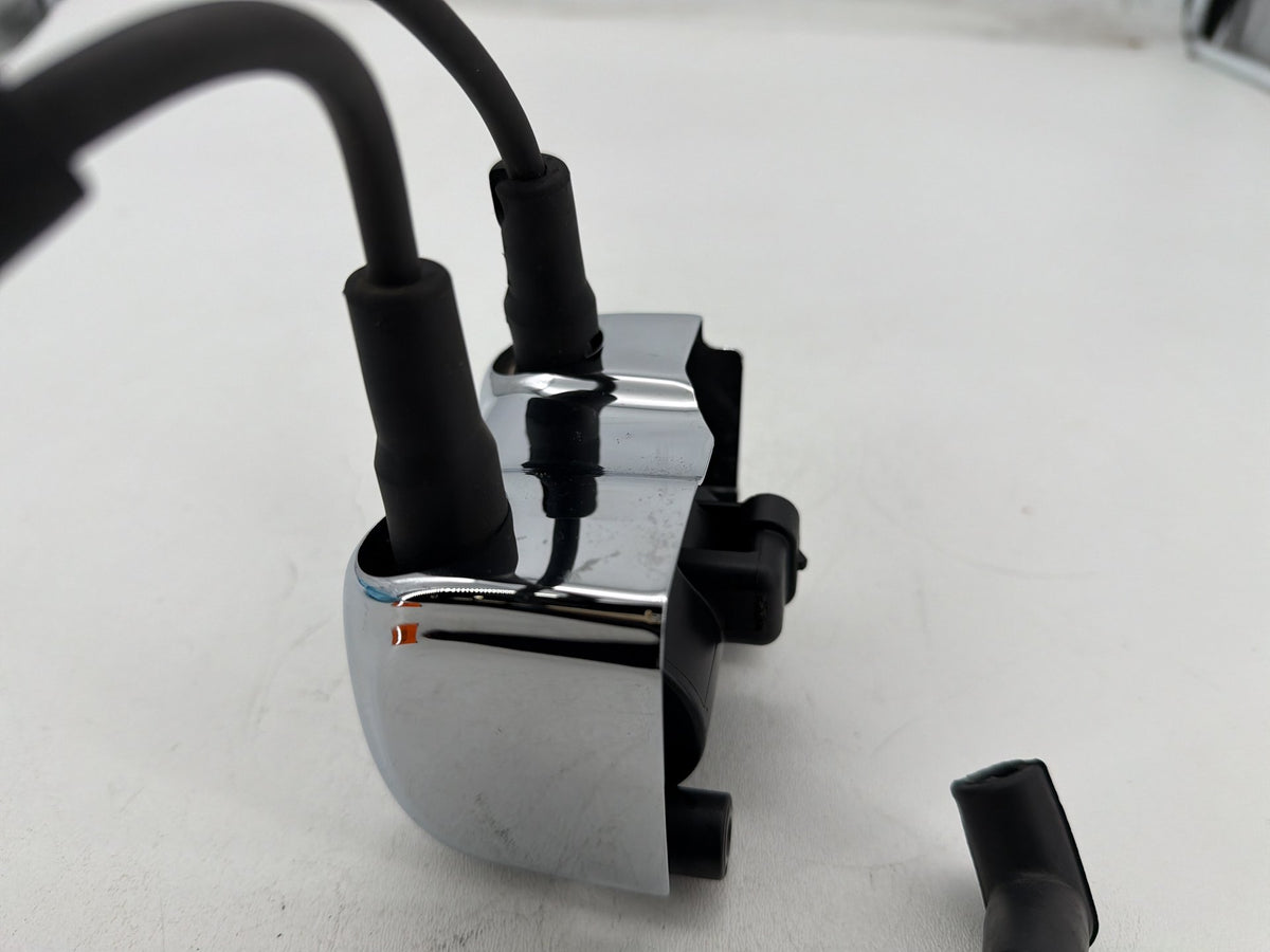 2011 Harley Softail Deluxe FLSTN OEM Ignition Coil Spark Plugs Cable w/ Cover