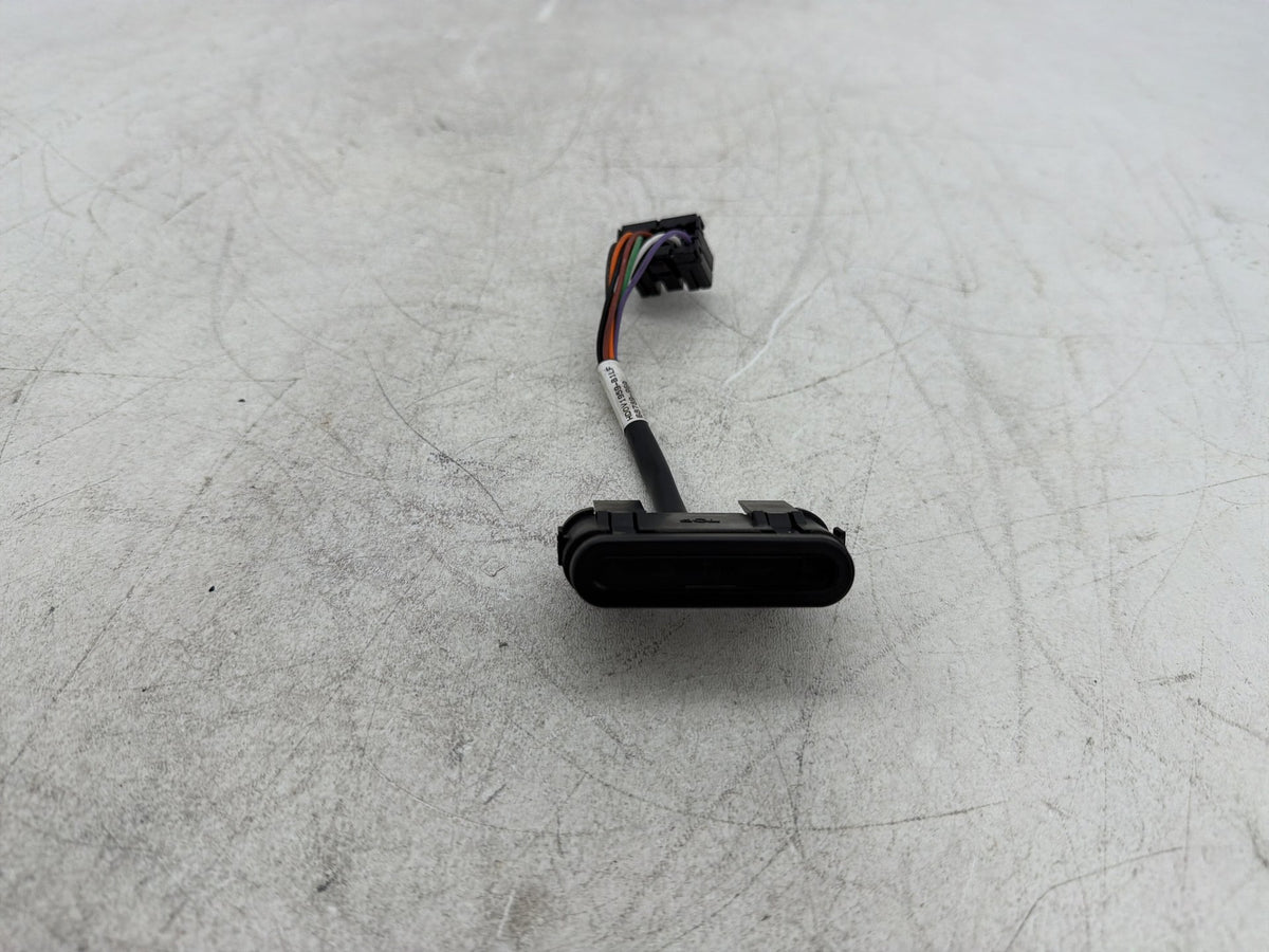 2011 Harley Electra Glide Touring Ultra OEM Dash Indicator Lamp Wire Plug 68789-96A