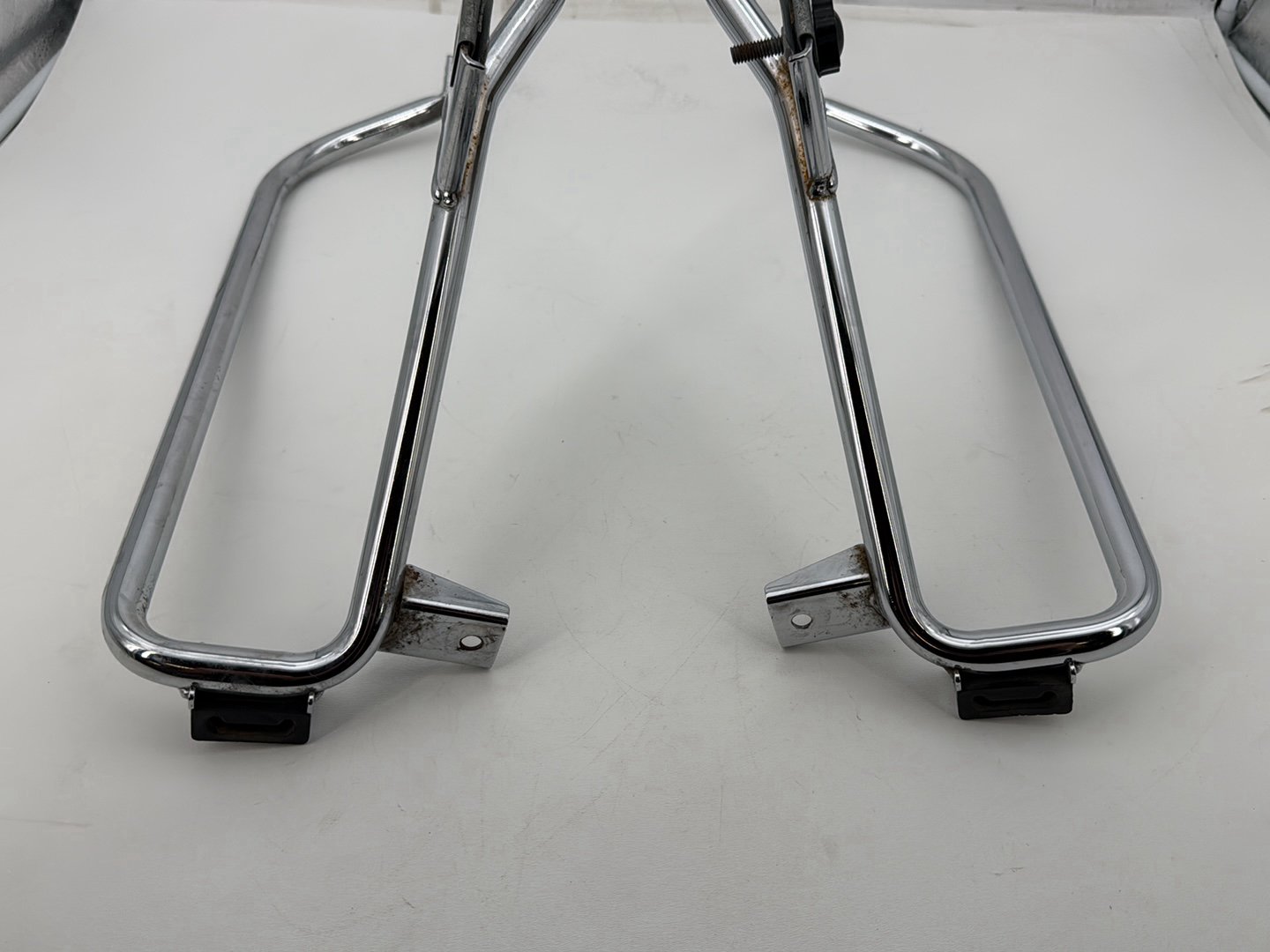 2013 Harley Street Glide Touring FLHX OEM Rear Left Right Saddlebag Guard Rails Bar