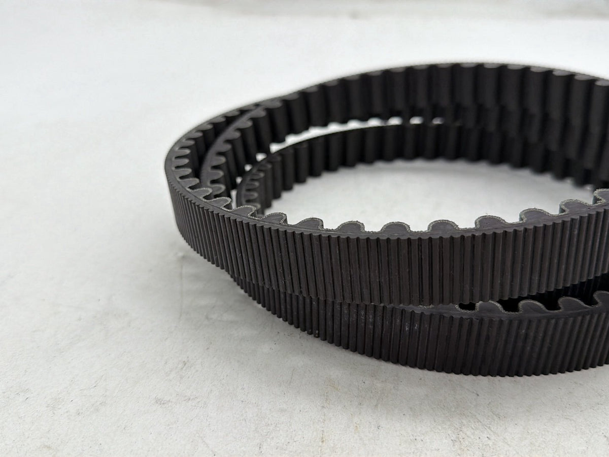 2010 Harley Street Glide Touring FLHX OEM Rear Drive Belt 40024-09 140T 1"
