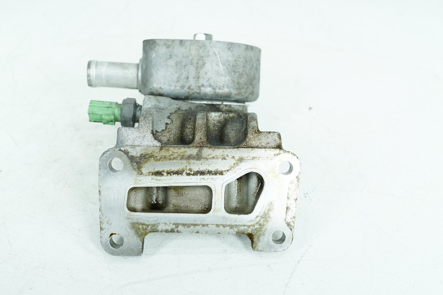 2013 - 2015 Jaguar XF  Engine Oil Cooler