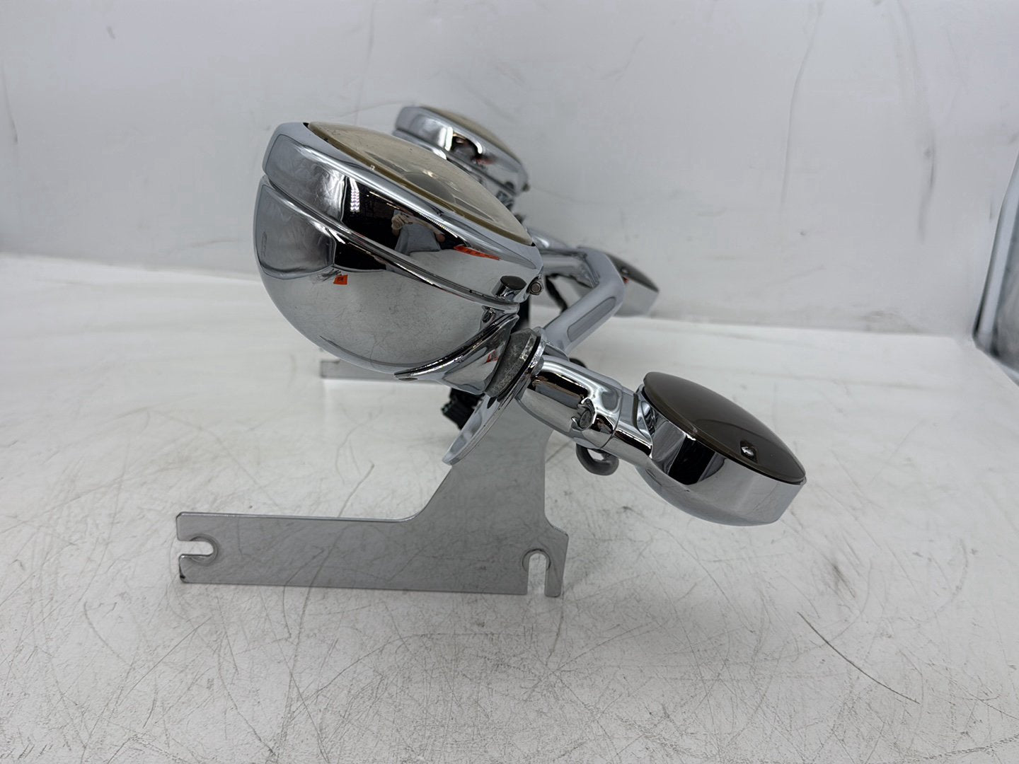 2006 Harley Electra Glide Touring Classic FLHTCI OEM Front Turn Signal Indicators Aux Light Bar