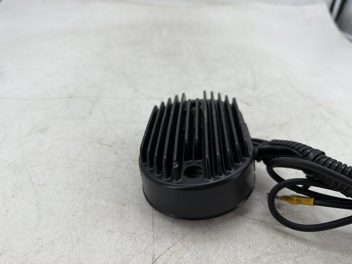 2001 Harley Fat Boy Softail FLSTF OEM Voltage Regulator Rectifier