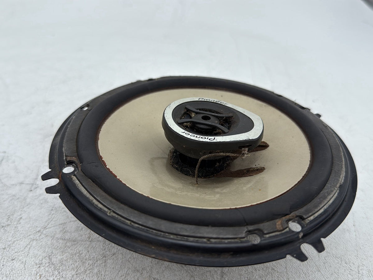 2000 Harley Electra Glide Touring Ultra Pioneer Left Right Sound Audio Speakers