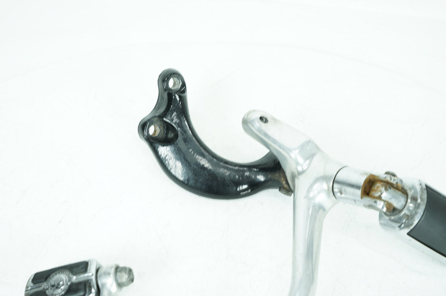 2004 - 2013 Harley-Davidson Sportster Custom Left Right Foot Brake Control Pegs 42971-04