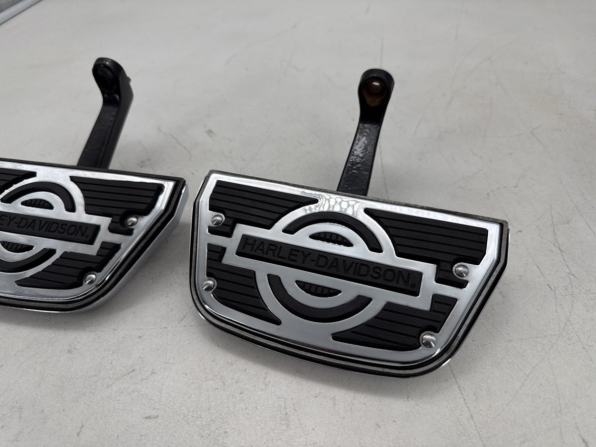 97 Harley Road King Touring FLHR OEM Left & Right Passenger Floorboard Foot Rest