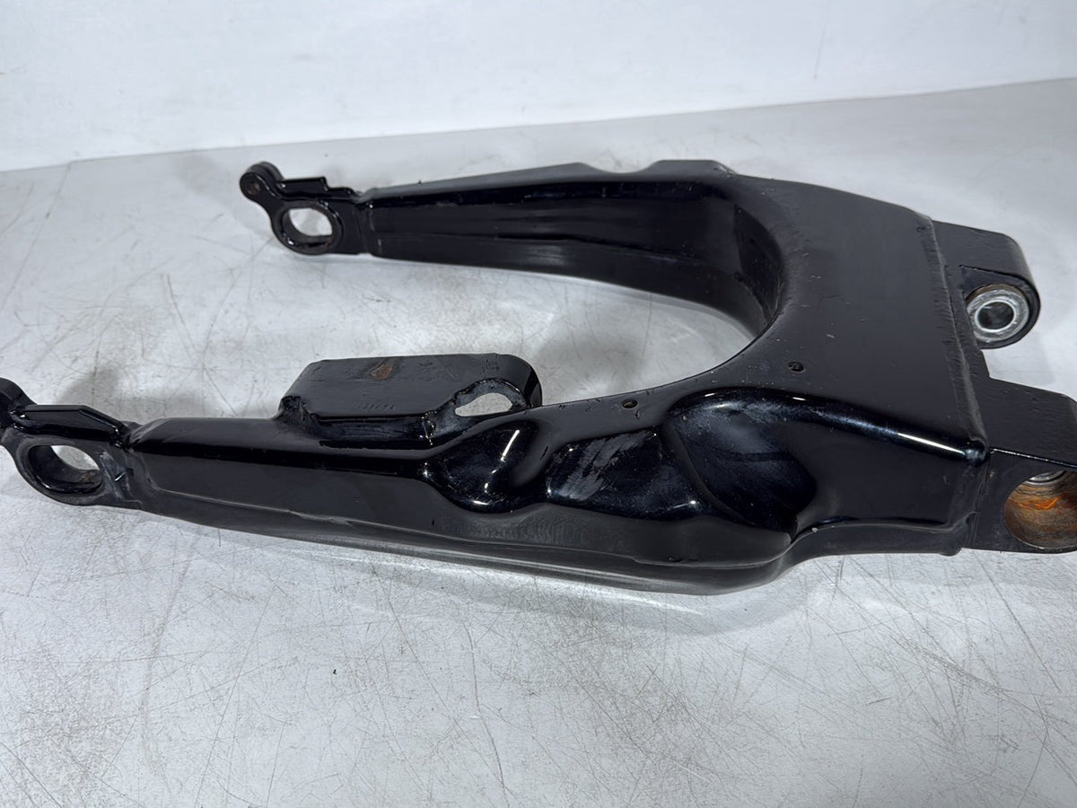 2008 - 2016 Harley-Davidson Touring Electra Glide Ultra Rear Fork Swingarm Swing Arm 47549-09