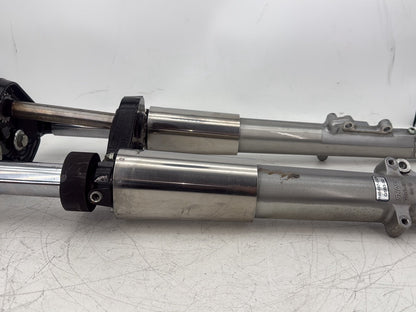 2004 Harley Touring FLHT Electra Glide OEM Front Triple Tree Set & LH RH Fork Legs Sliders