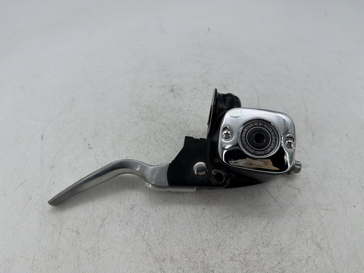 2005 Harley Dyna Super Glide Custom OEM Front Right Brake Lever Master Cylinder