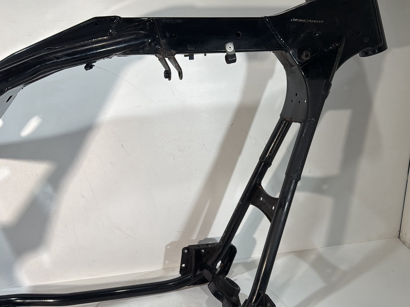 2007 - 2012 Harley-Davidson Touring Street Glide Body Main Frame Chassis CLN CLR 47900-07BHP