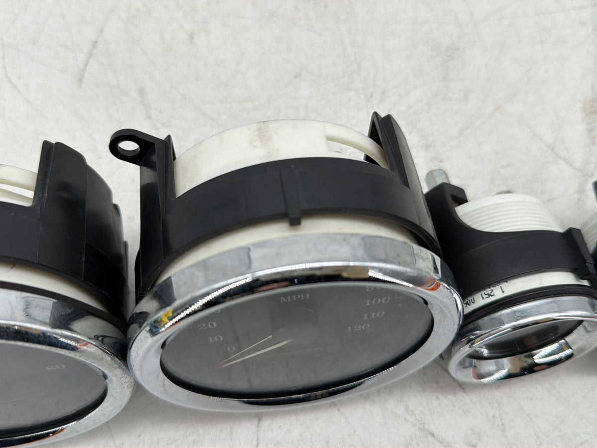 2007 Harley Electra Glide Touring OEM Air Oil Volt Fuel Tacho Speedo Gauges