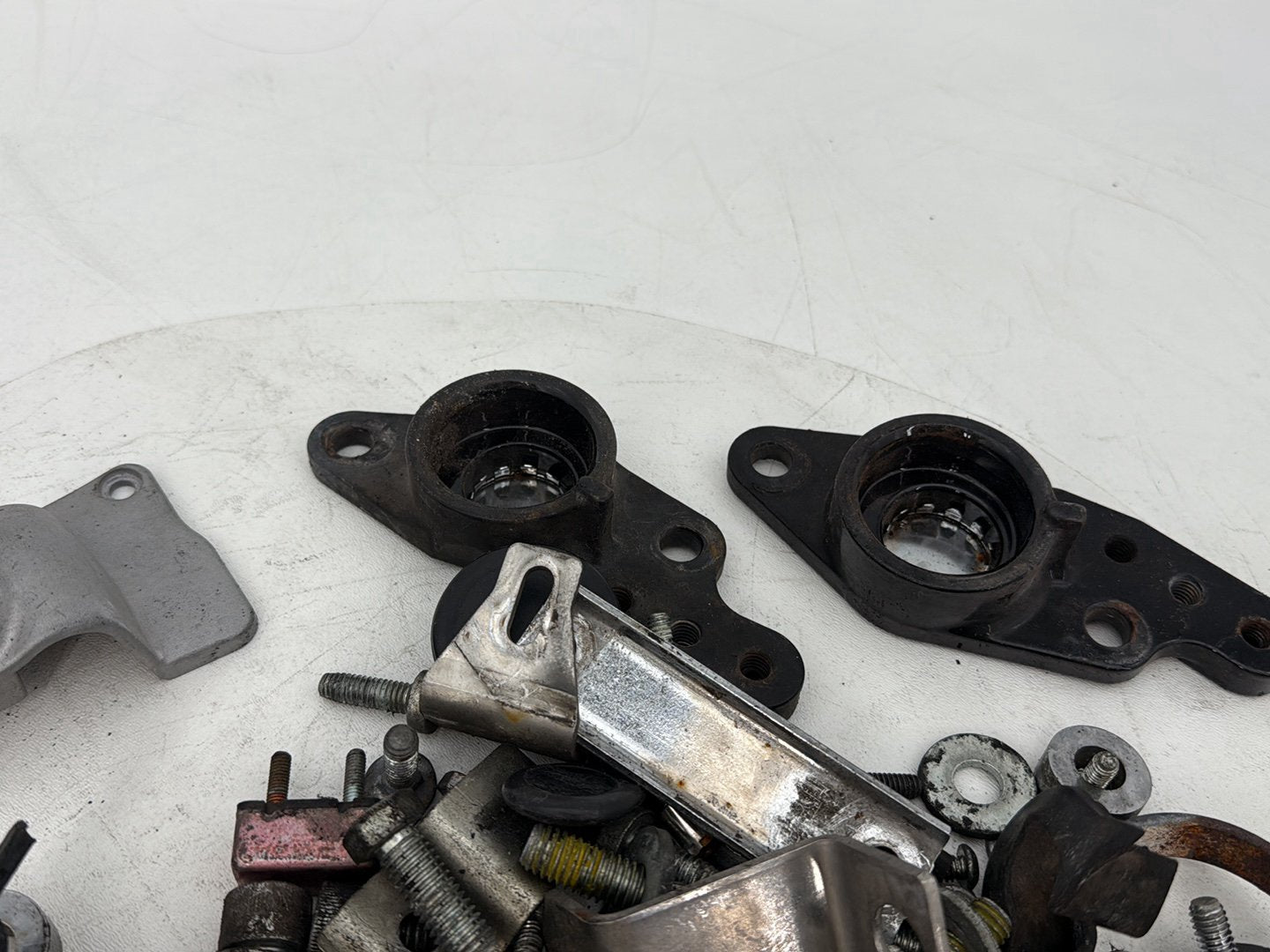1999 - 2006 Harley-Davidson Touring Electra Glide Hardware Bolts Nuts & Brackets w/ Left Right Fork Swingarm Brackets