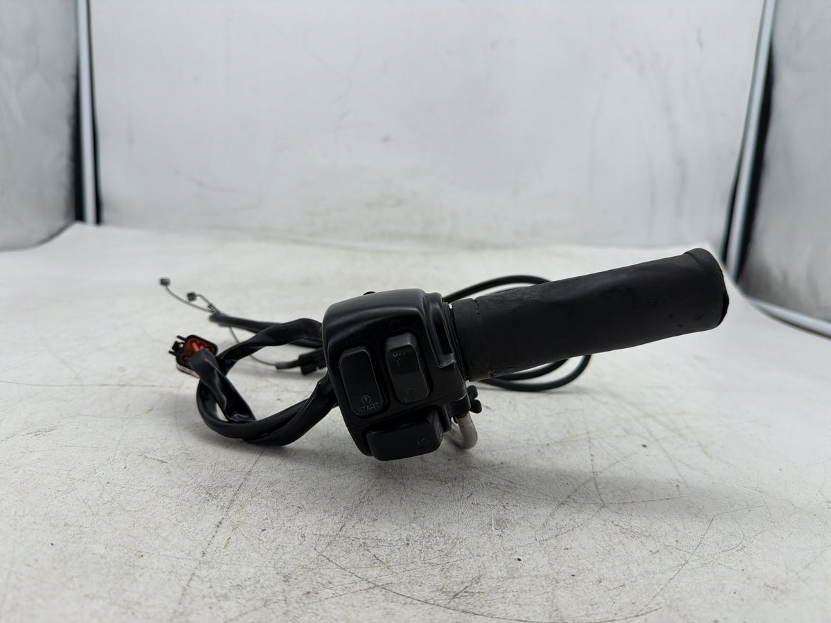 2006 Harley Sportster 1200 Low XL1200L OEM Right Engine Start Kill Switches Controls