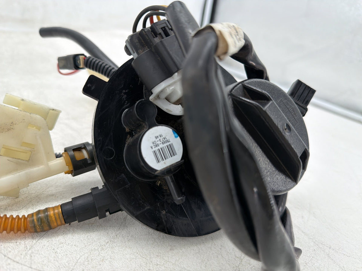 13 Harley Electra Glide Touring FLHTCU OEM Fuel Pump Gas Gasoline Petrol Sending