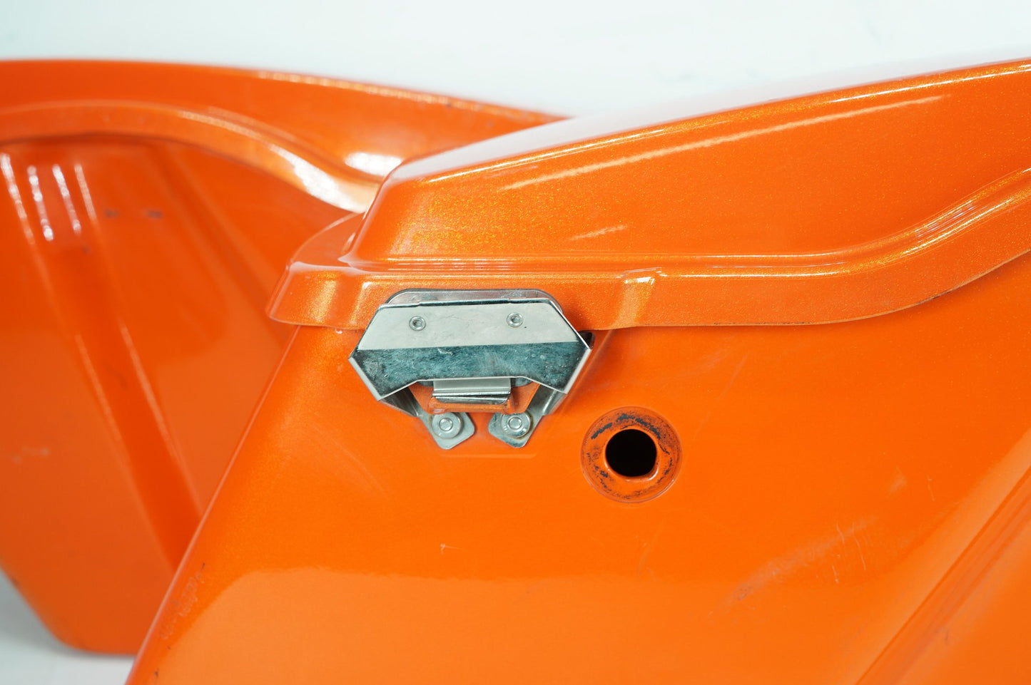2007 - 2011 Harley-Davidson Touring Electra Glide Ultra Left Right Saddlebags Luggage NOKey 90752-93