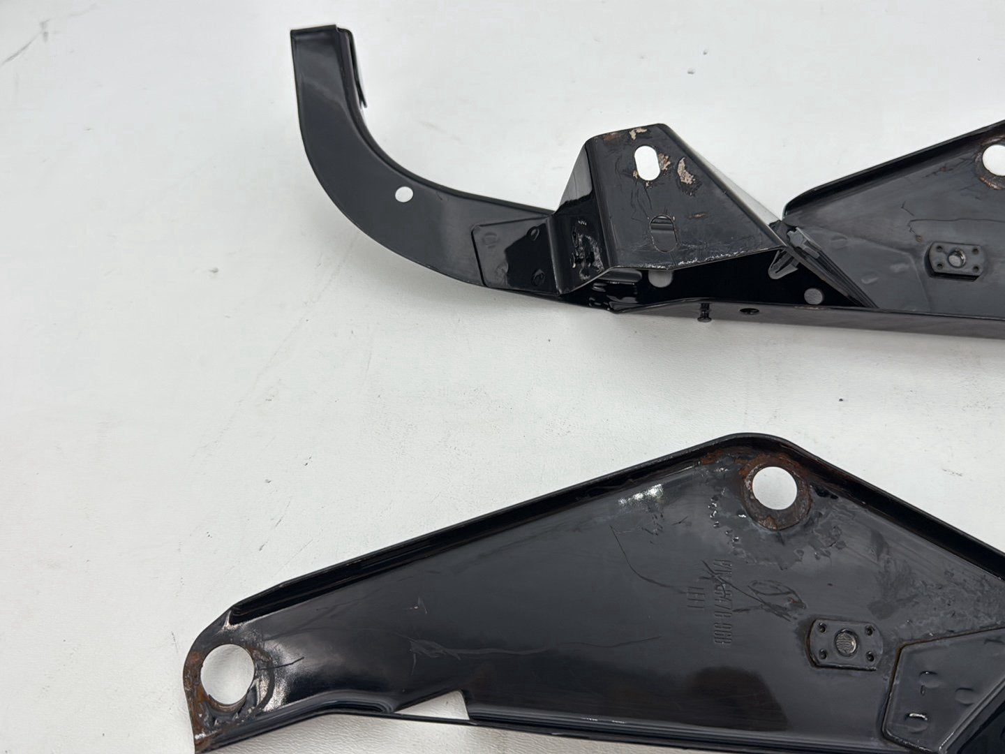 2013 Harley Street Glide Touring FLHX OEM Right Left Fairing Support Brackets