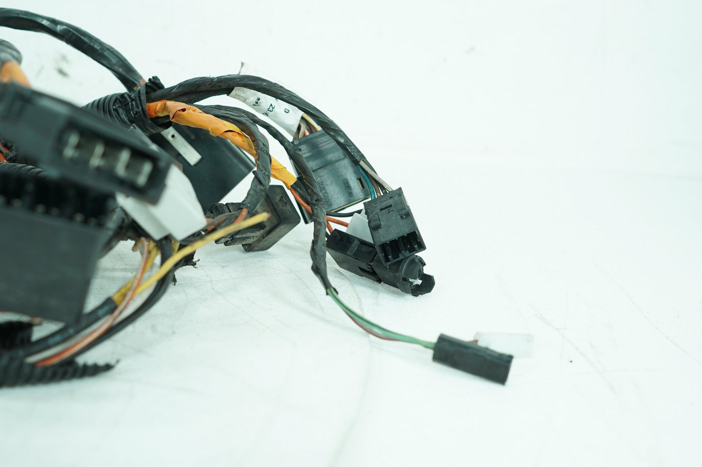 2007 - 2012 Harley-Davidson Touring Electra Glide Ultra Front Sub Wiring Harness Loom Interconnect 70232-10