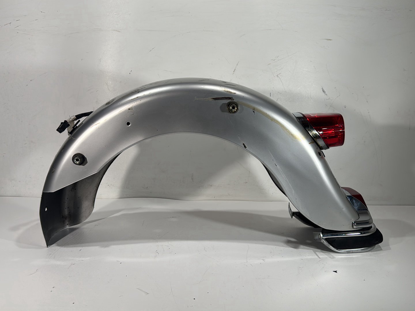 2003 Harley Electra Glide Touring Ultra FLHTCUI OEM Rear Wheel Fender Taillight Brake Lamp