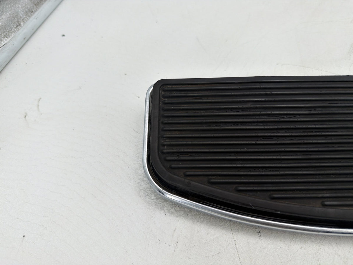 2001 Harley Heritage Softail Classic OEM Left Right Driver Floorboard Foot Rest