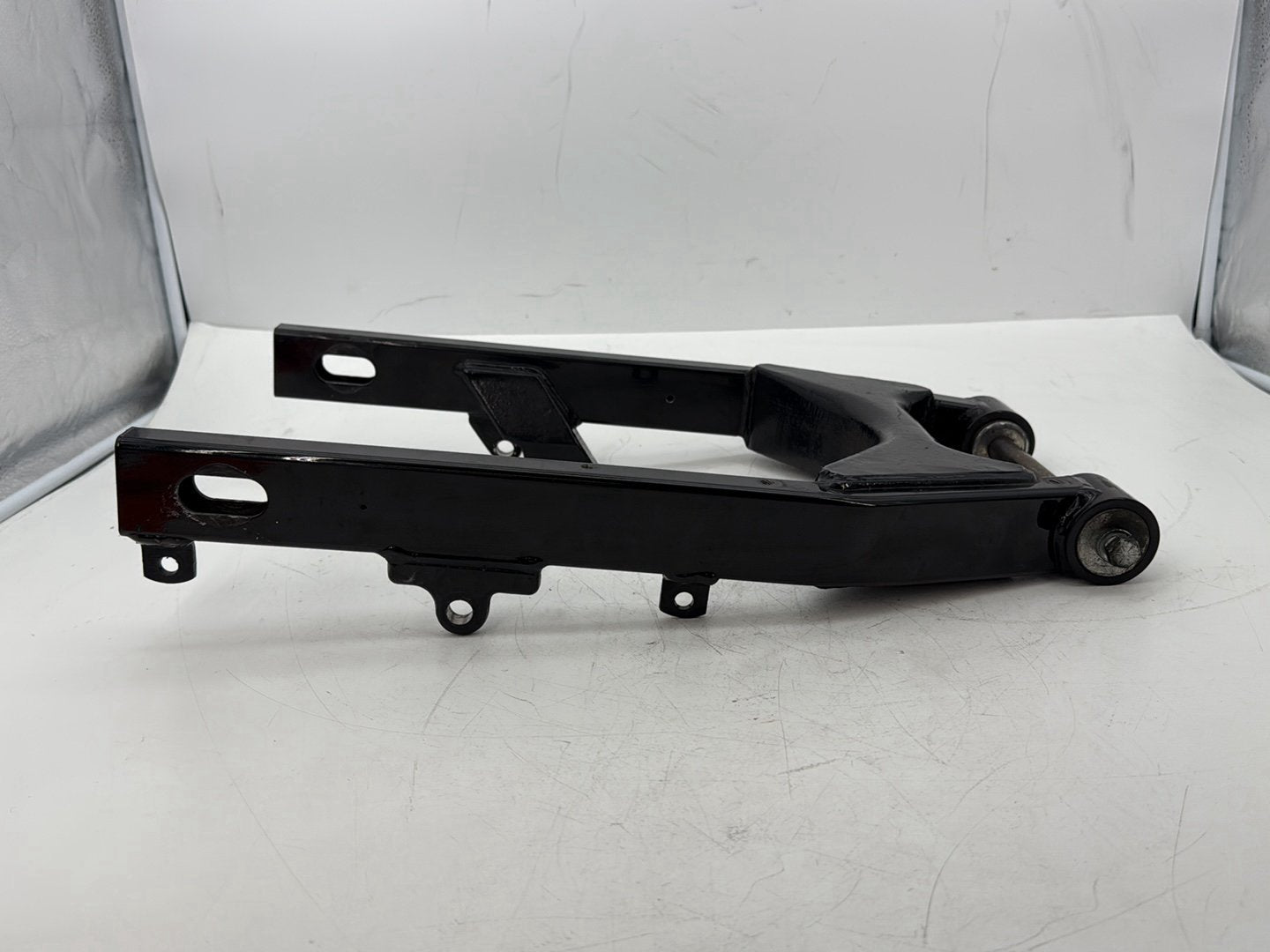 2002 Harley Dyna FXD Super Glide OEM Rear Fork Swingarm Swing Arm