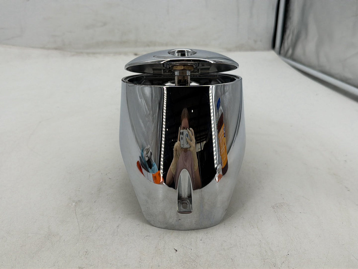 2010 Harley Street Glide Touring FLHX OEM Fuel Gas Tank Dash Console NOKey