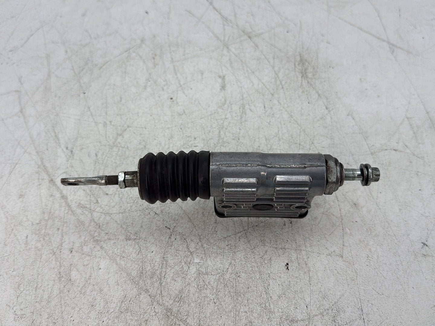 1997 Harley Sportster 1200 Custom XL1200C OEM Rear Brake Master Cylinder Reservoir